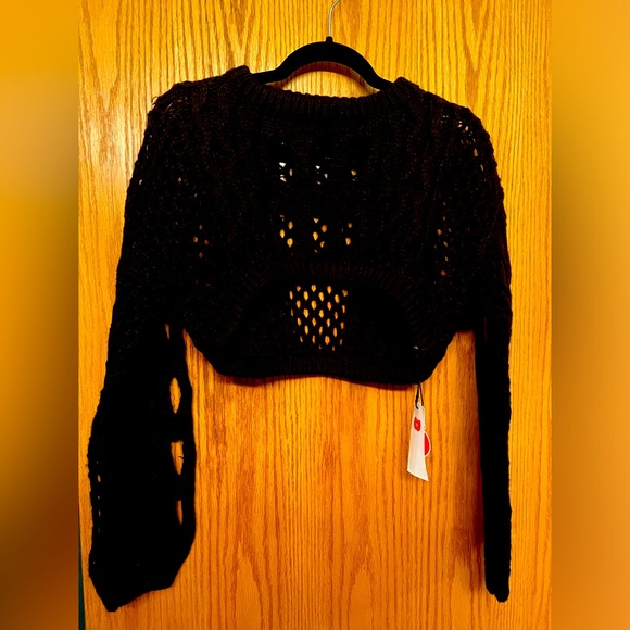 Sweater - Picture 1 of 3